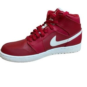 Jordan 1 Retro Mid 
Gym Red White